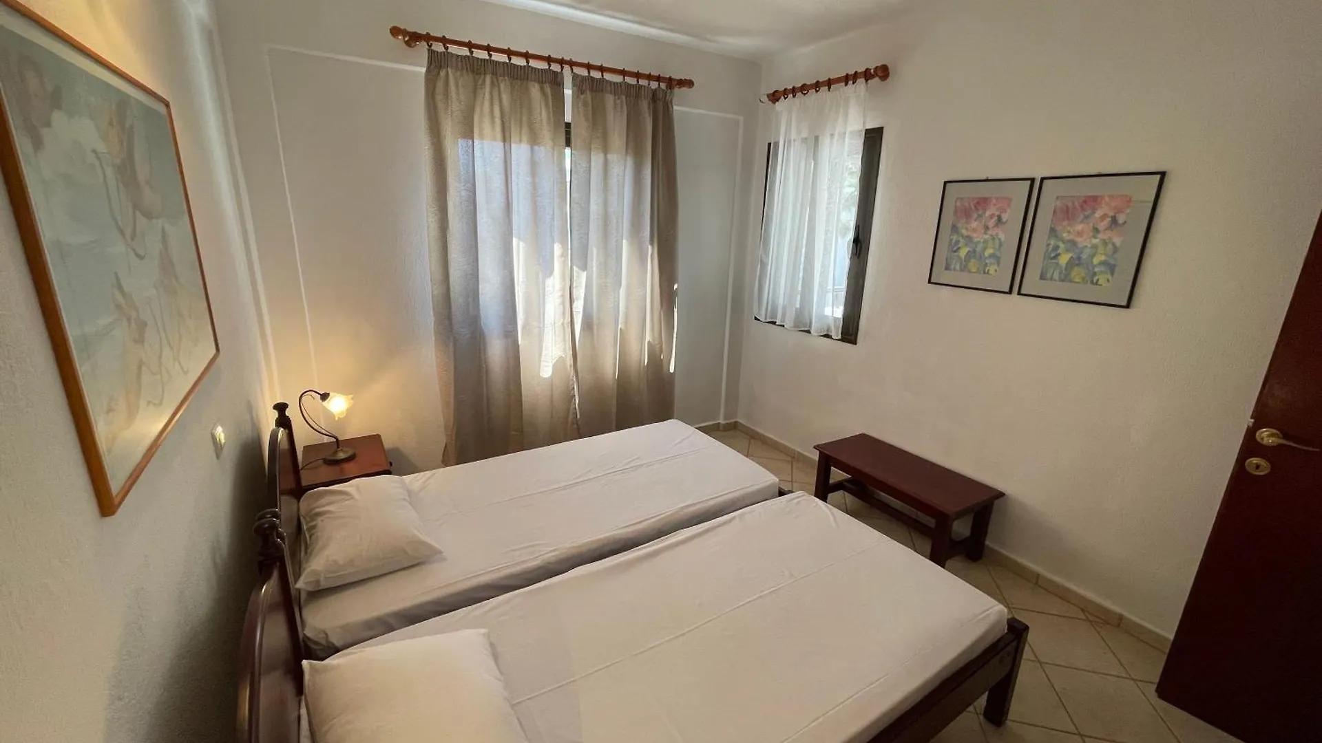Galazia Akti Seaside Apartments Nikiti  Pensionat Nikiti (Sithonia)